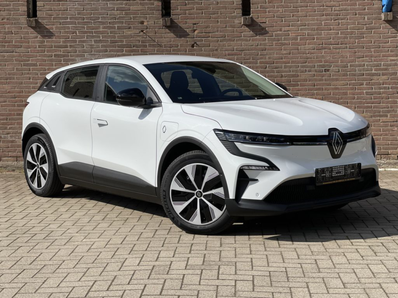 Renault Megane Autobedrijf van den Brink